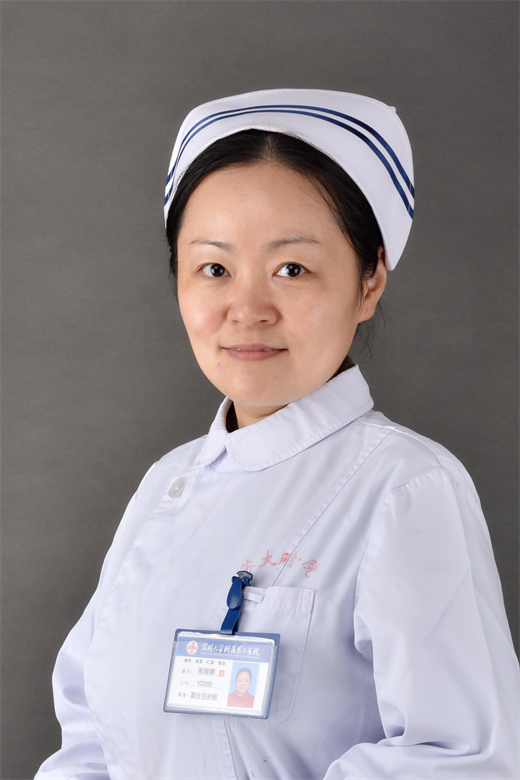 张丽娜图片alt