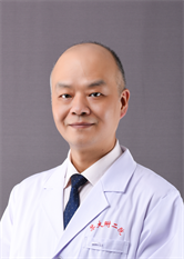 李伟图片alt